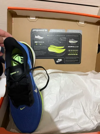 Gebrauchtes Pegasus Zoom 42 Running Shoes