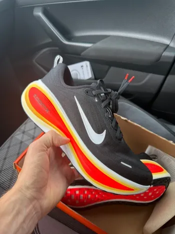 Gebrauchtes Nike Vomero Plus Running Shoes