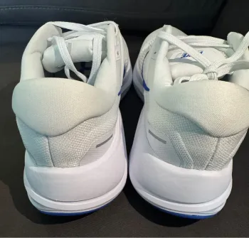 Used Hyper Nike Air Zoom Structure 24 bike — image 5 of 9
