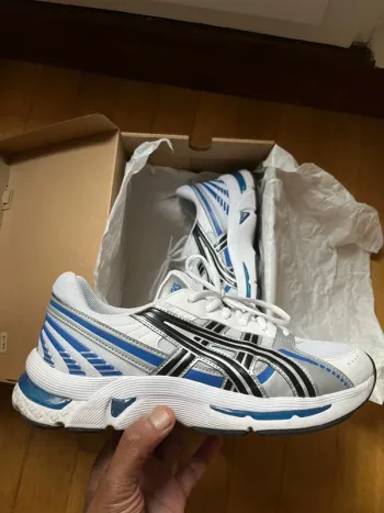 Used Asics Gel Kyrios bike — image 2 of 7