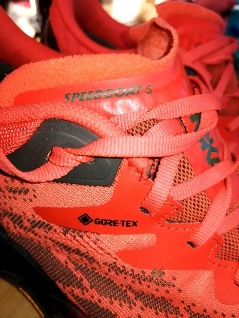 Używany Hoka Speedgoat 5 bike — zdjęcie 2 z 2