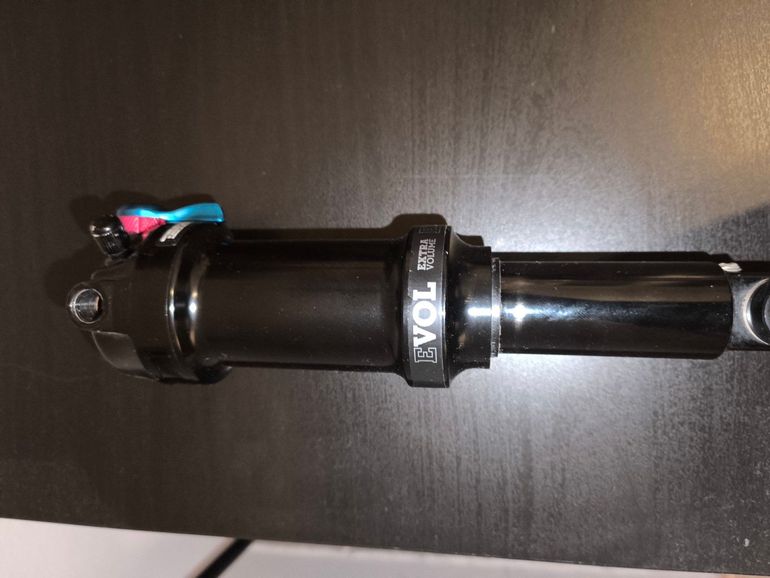 Used Fox FLOAT DPS Performance Rear Shock bike — image 4 of 6