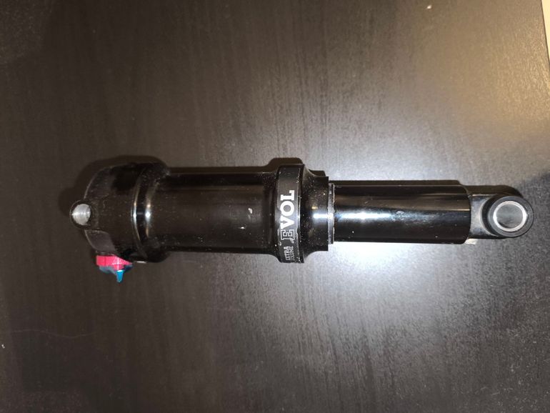 Used Fox FLOAT DPS Performance Rear Shock bike — image 2 of 6