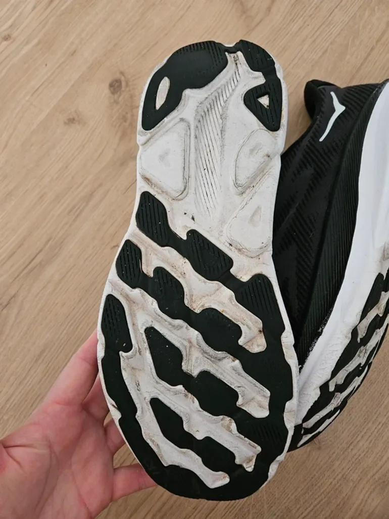 Used Hoka Clifton 9 bike — image 7 of 9