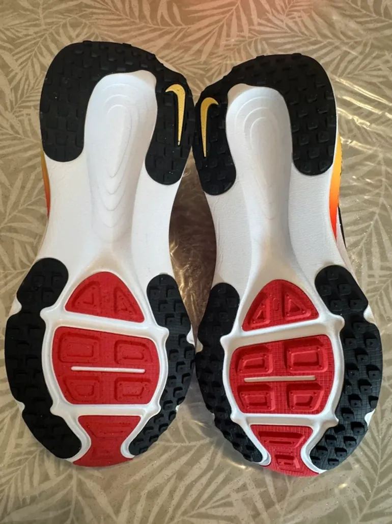 Gebrauchtes Nike Vomero 18 bike — Bild 8 von 10