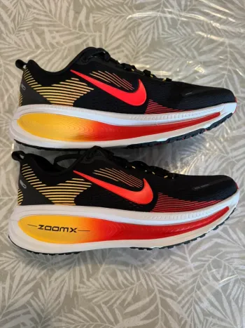 Použité Nike Vomero 18 Running Shoes