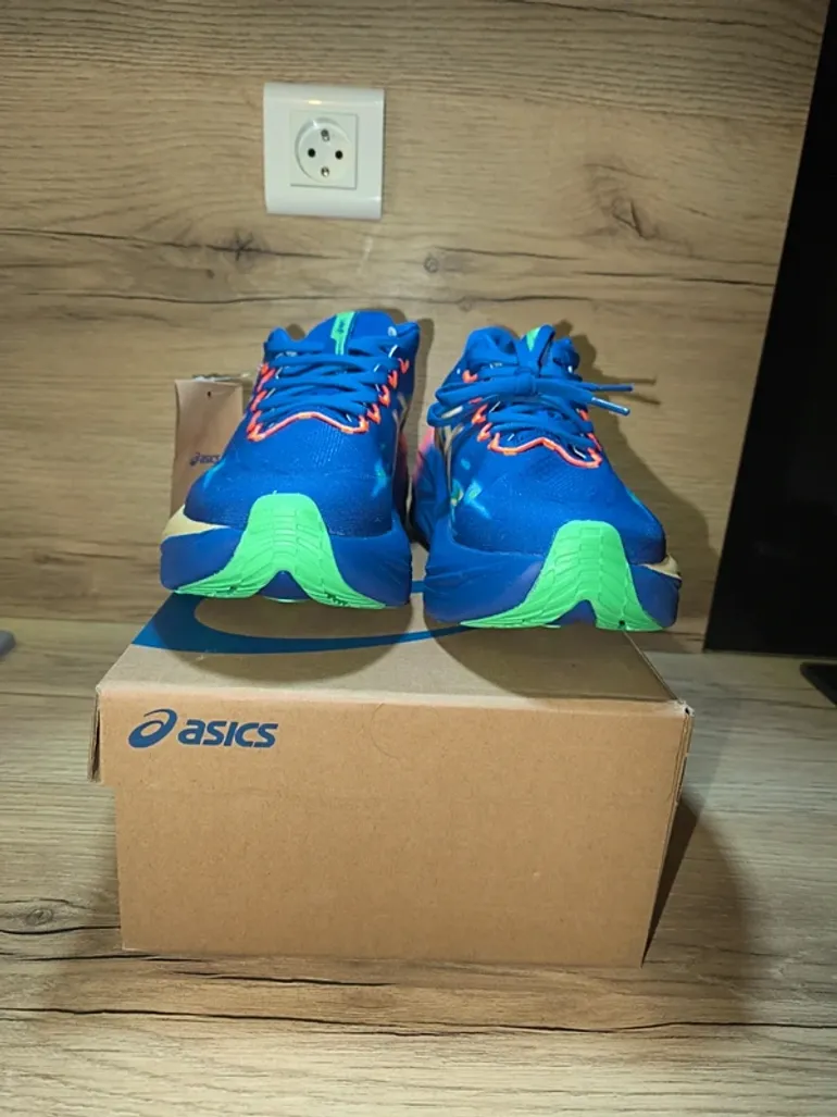 Asics Superblast 3 bike d'occasion — image 3 sur 5