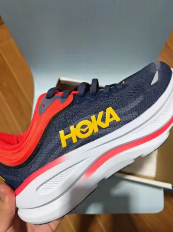 Used Hoka Bondi 9 bike — image 3 of 6
