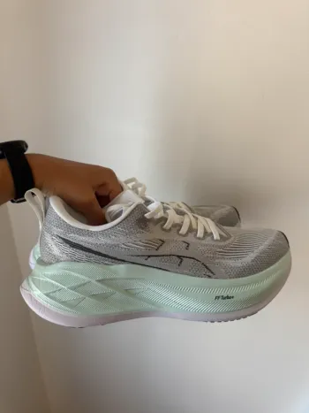 Asics Superblast 2 Running Shoes d'occasion