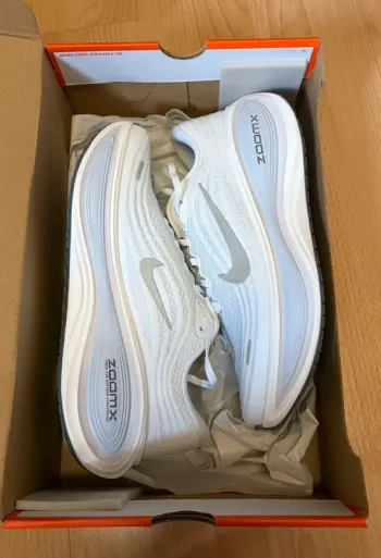 Gebrauchtes Nike Vomero Plus Running Shoes