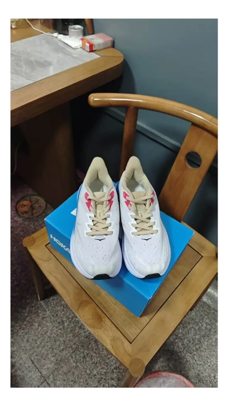 Used Hoka Clifton 9 bike — image 3 of 6