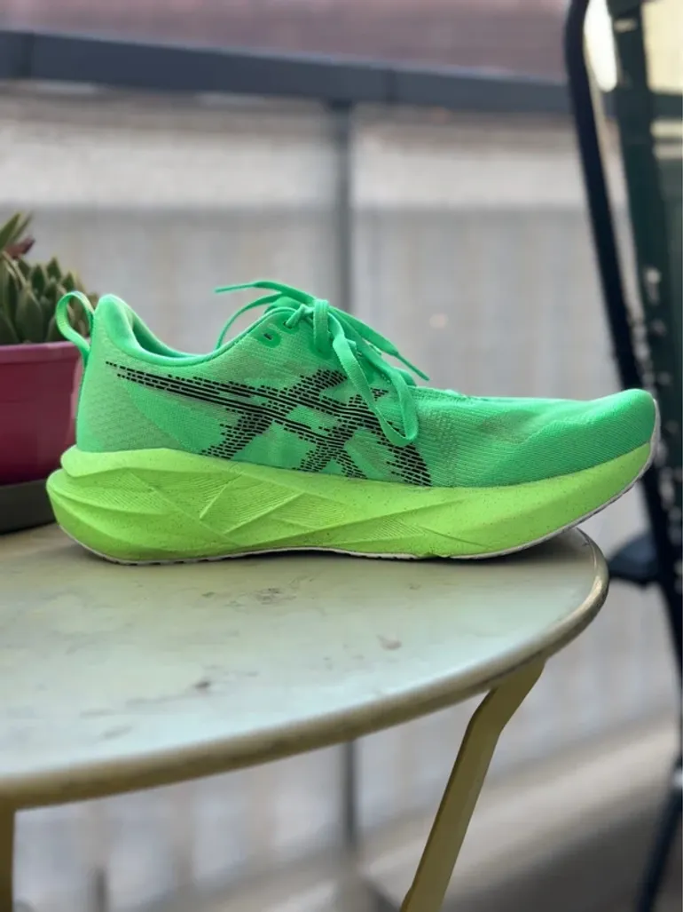 Käytetty Asics Novablast 5 2026 bike — kuva 9 / 9