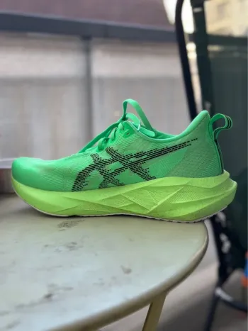 Käytetty Asics Novablast 5 2026 bike — kuva 8 / 9