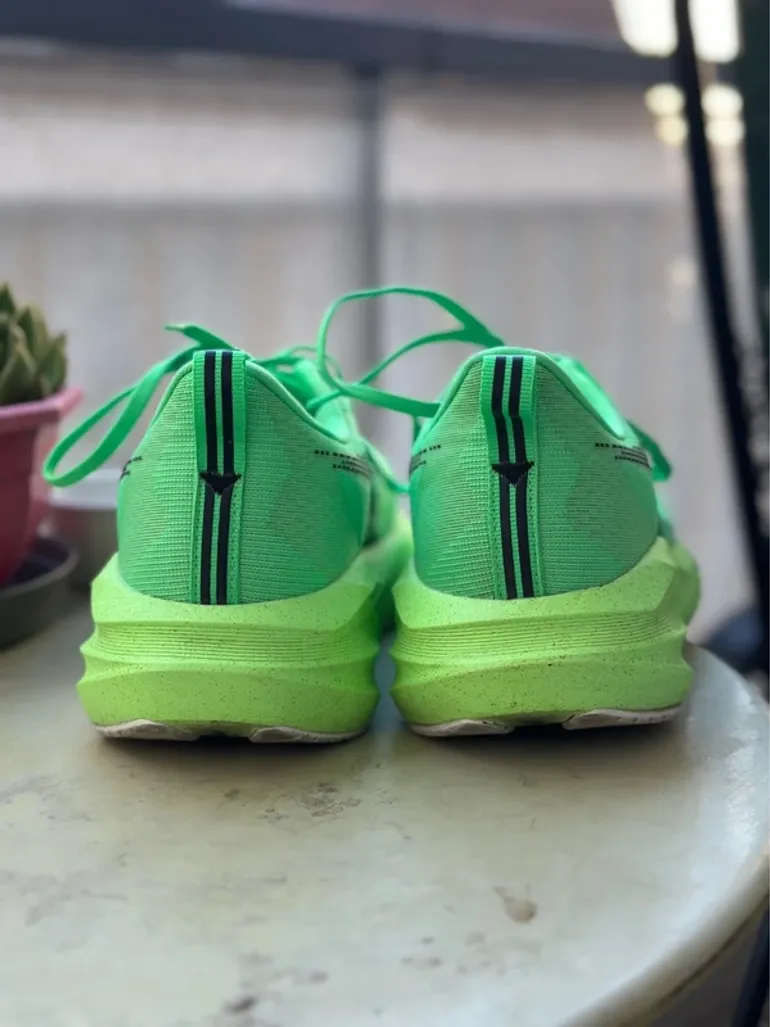 Käytetty Asics Novablast 5 2026 bike — kuva 4 / 9