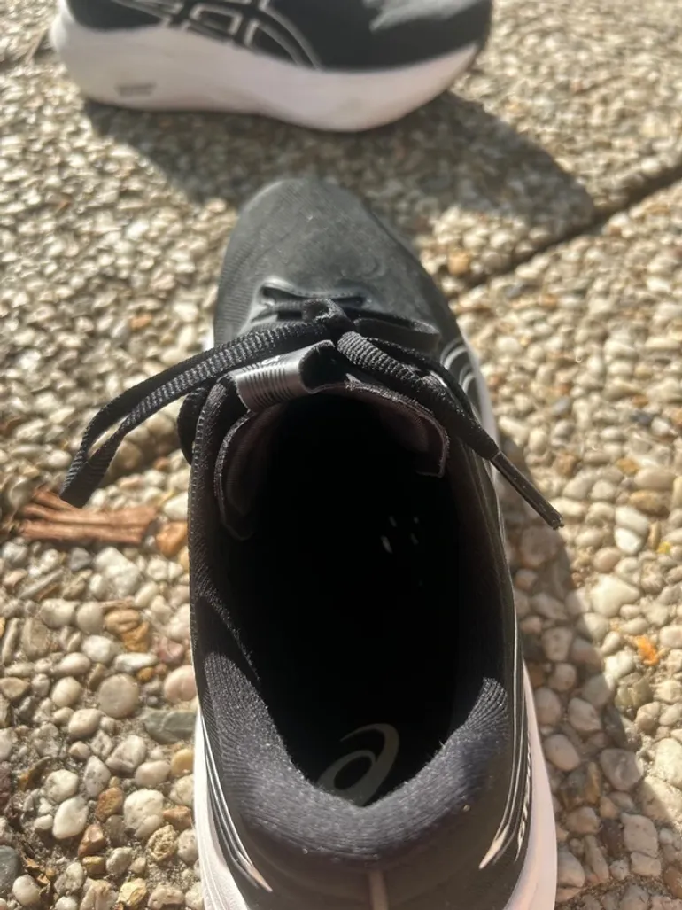 Used Asics GT-2000 14 bike — image 5 of 14