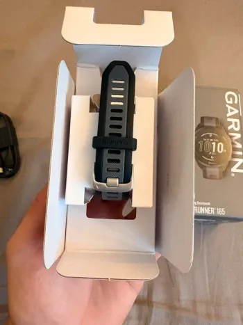 Used Garmin Forerunner 165 bike — image 3 of 5