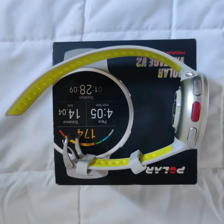 Used Polar Vantage V2 bike — image 3 of 10