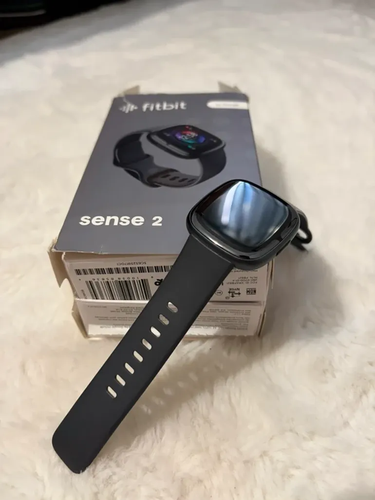 Käytetty Fitbit Sense 2 bike — kuva 2 / 9