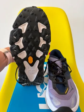 Käytetty Hoka Speedgoat 7 Running Shoes