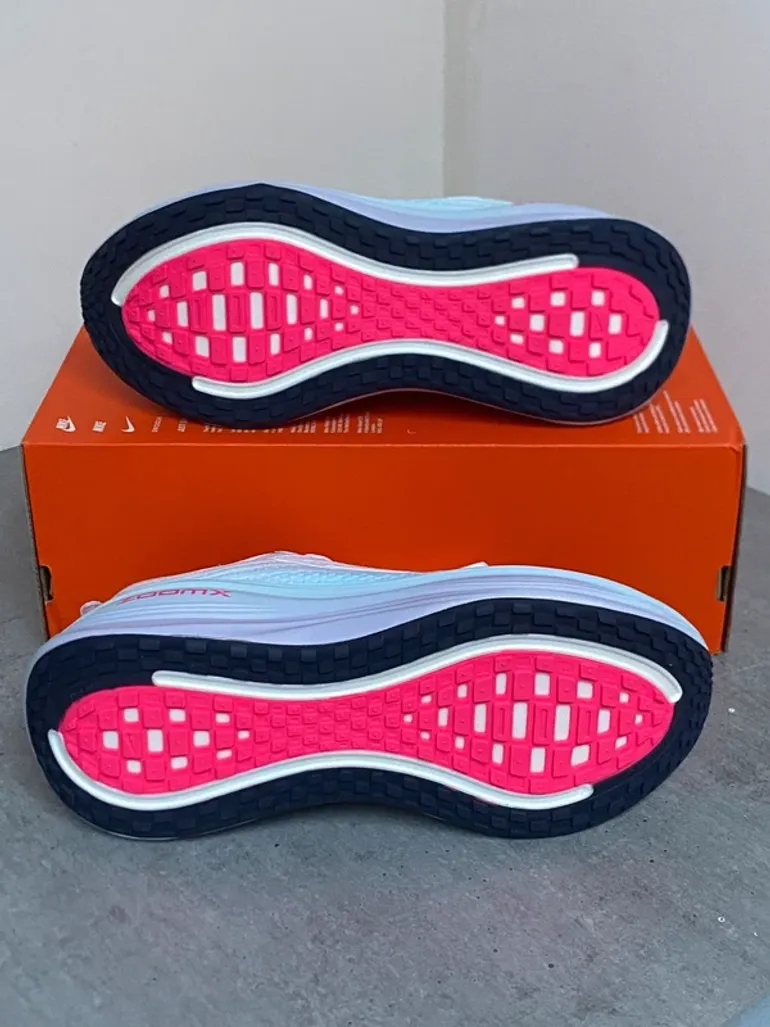 Použité Nike Vomero plus bike — obrázek 7 z 15