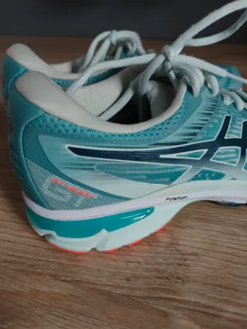 Brugt Asics Flyte Foam GT 2000-8 bike — billede 3 af 3