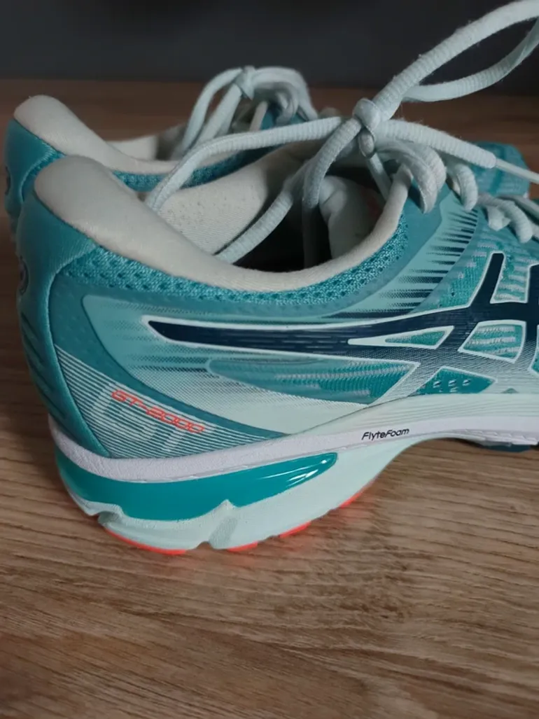 Brugt Asics Flyte Foam GT 2000-8 bike — billede 3 af 3