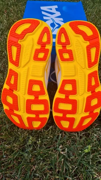 Brugt Hoka Scarpe da corsa bike — billede 5 af 6