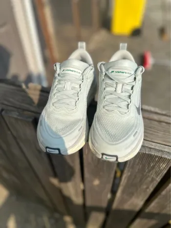 Nike Vomero Plus bike d'occasion — image 3 sur 4