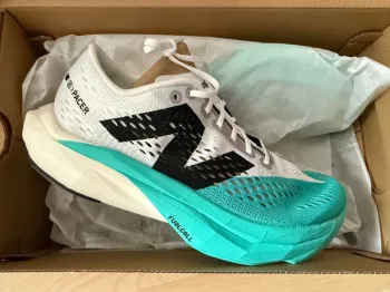 Tweedehands New Balance FuelCell Pacer Running Shoes