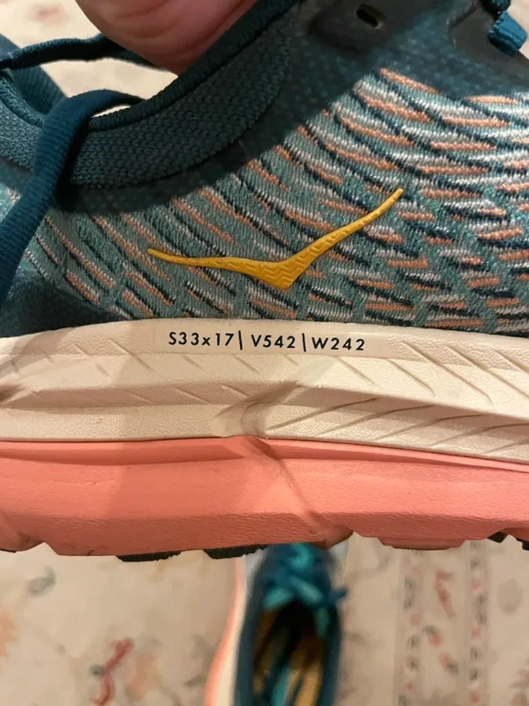 Used Hoka Scarpe bike — image 9 of 10