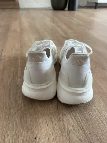 Gebrauchtes Adidas Ultraboost bike — Bild 2 von 4
