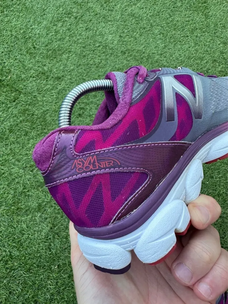 Used New Balance Running Sneakers bike — image 8 of 11