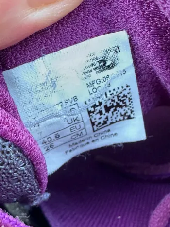 Used New Balance Running Sneakers bike — image 11 of 11