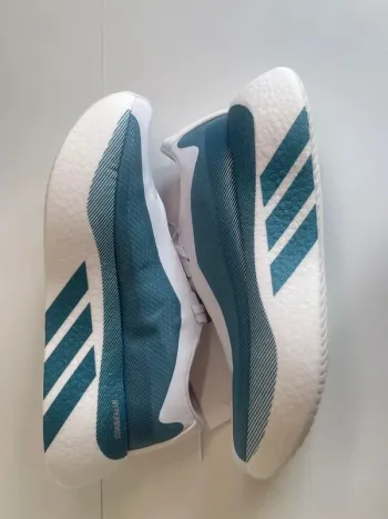 Used Adidas Hyperboost Edge 2026 bike — image 2 of 2