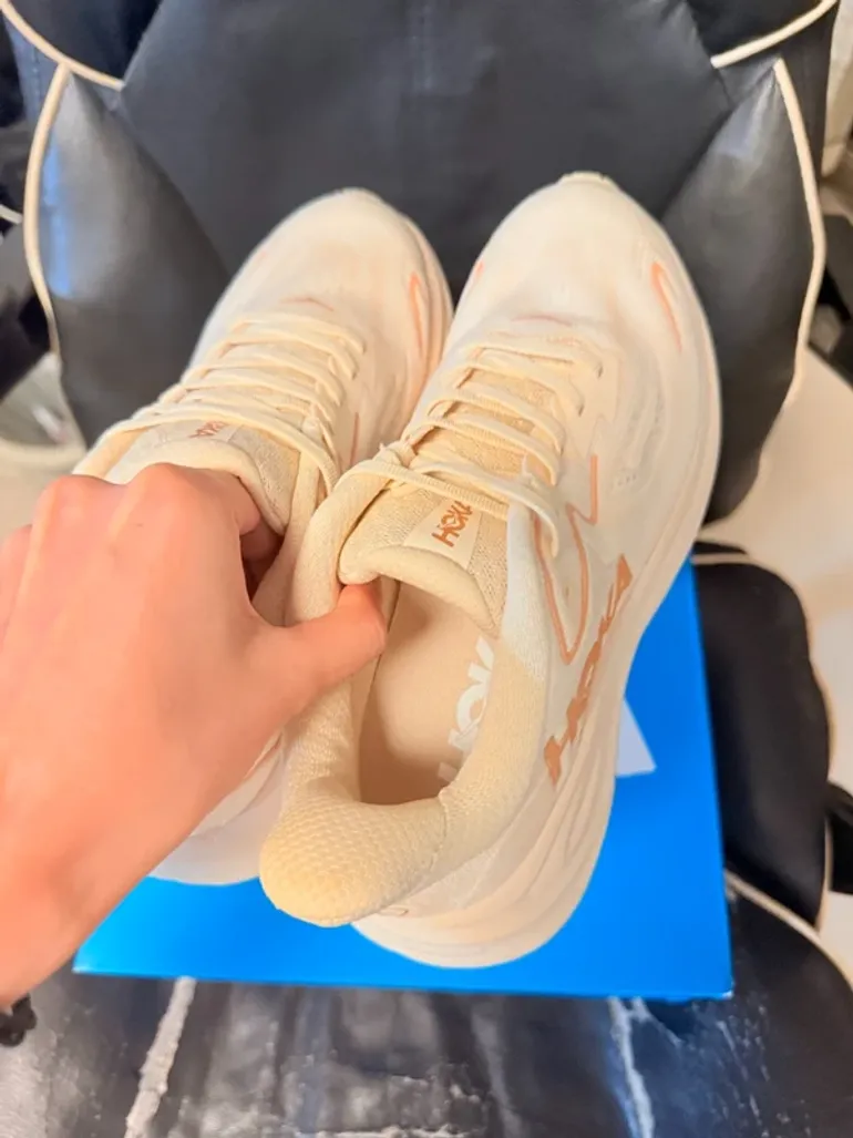 Used Hoka Baskets bike — image 5 of 7