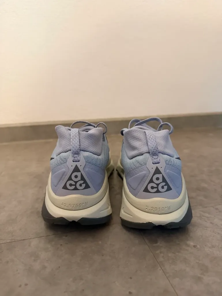 Used Nike ACG Zegama Trail bike — image 3 of 7