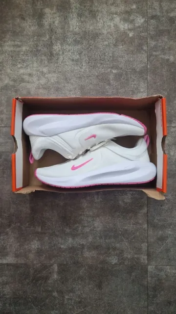 Nike Basket Running Shoes de segunda mano