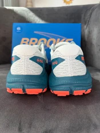 Used Brooks Sportschuhe Größe 39 bike — image 10 of 15