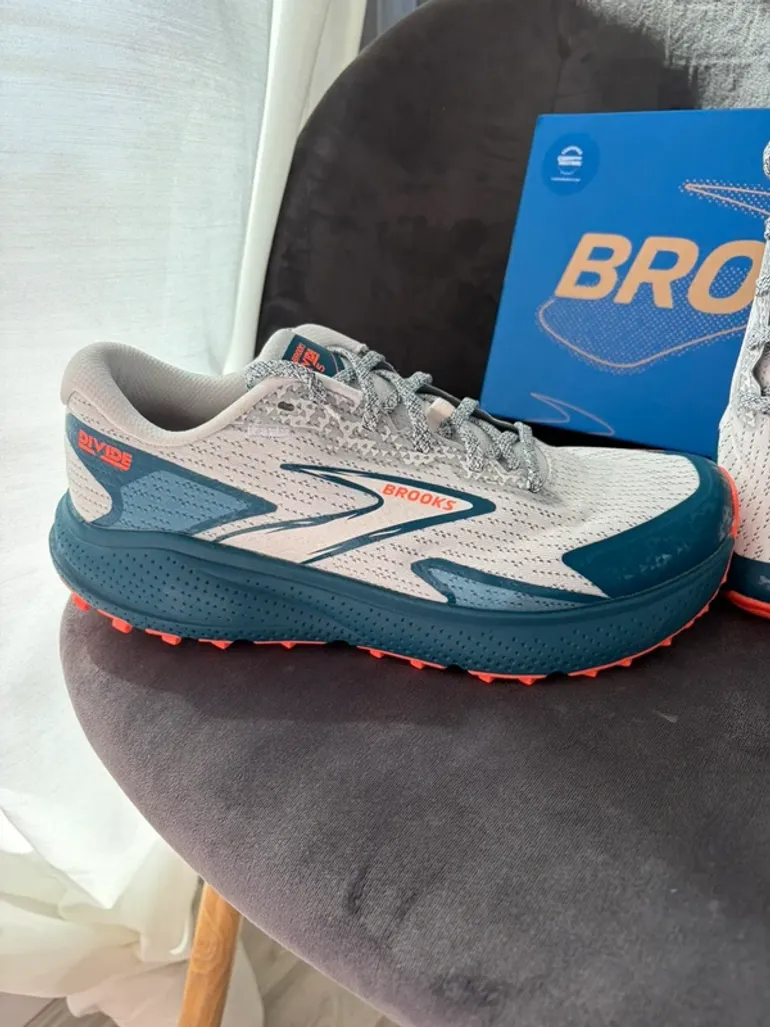 Used Brooks Sportschuhe Größe 39 bike — image 5 of 15