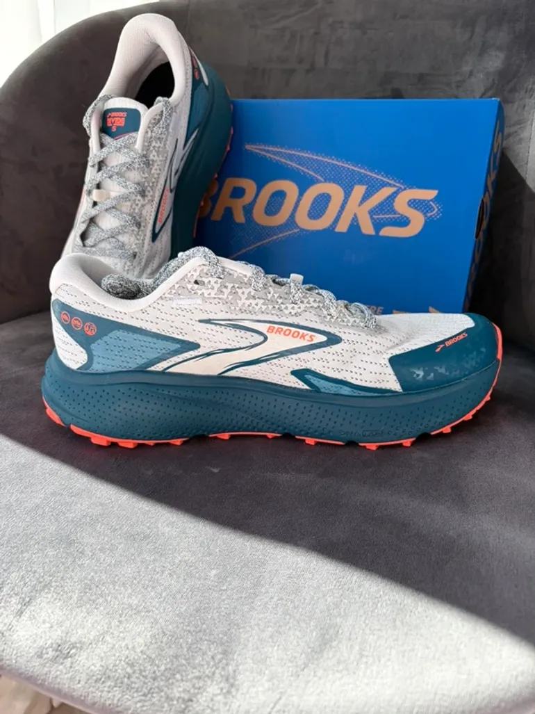 Used Brooks Sportschuhe Größe 39 bike — image 3 of 15