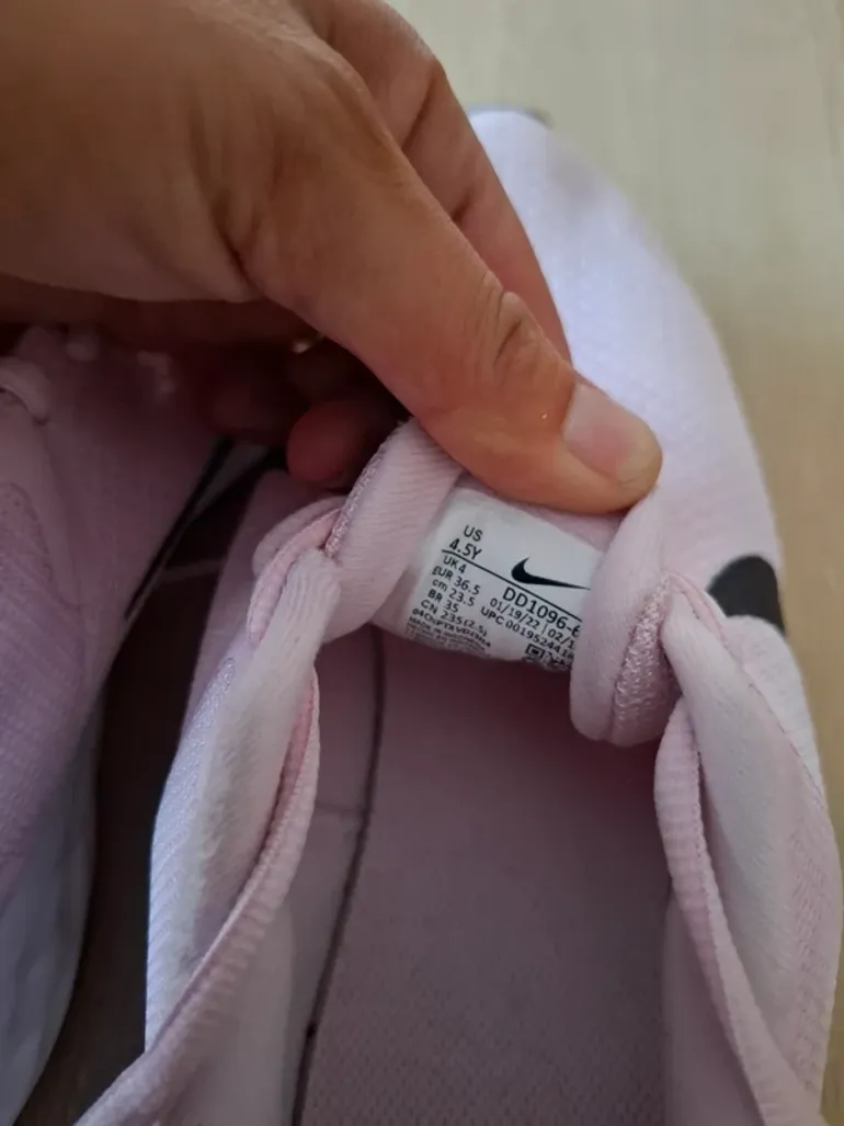 Used Nike Schoenen bike — image 2 of 3