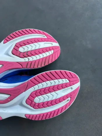 Used Saucony Guide 15 bike — image 5 of 5