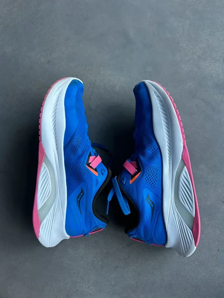 Used Saucony Guide 15 bike — image 3 of 5