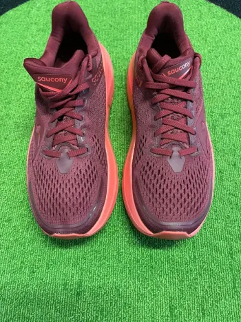 Used Saucony Shoes Running Shoes