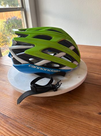 Used Cannondale Cypher Helmet Cycling Accessories