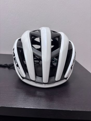 MET Trenta 3K Carbon MIPS Helmet 2026 Cycling Accessories usato