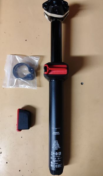 Used RockShox Reverb AXS Dropper Post 2026 Saddles & Seatposts