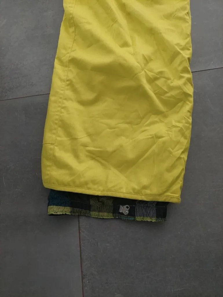 Used Quiksilver Snow Pants bike — image 3 of 11
