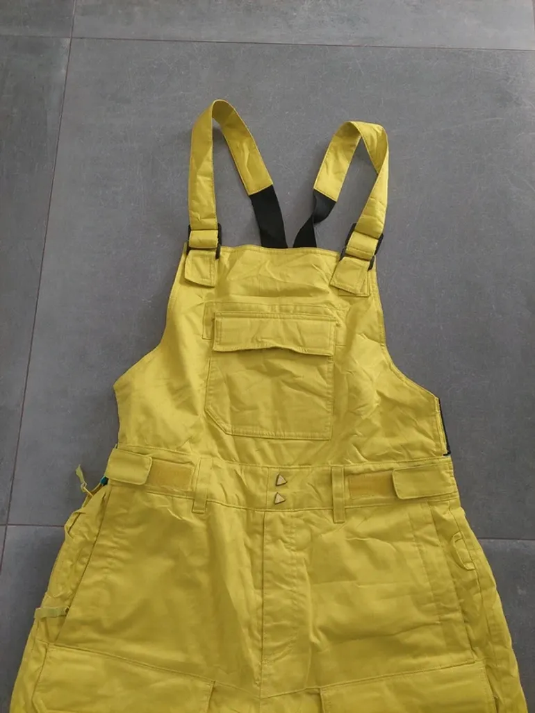 Used Quiksilver Snow Pants bike — image 4 of 11
