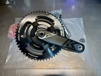 Fsa Crankset with Power2max Powermeter 2026 Drivetrain & Pedals d'occasion